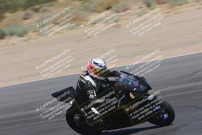 media/Oct-01-2023-SoCal Trackdays (Sun) [[4c570cc352]]/Turn 10 Inside (1250pm)/